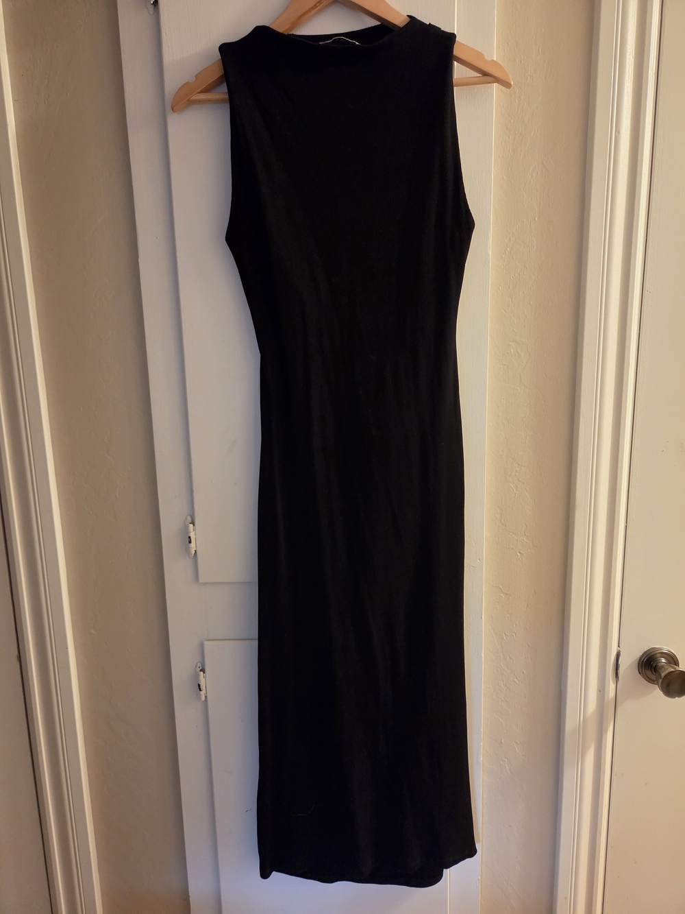 Zara Black Sleeveless Maxi Dress